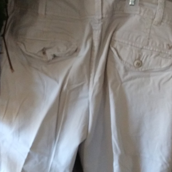 Capris - Picture 3 of 3